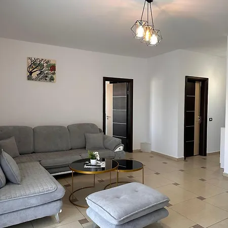 Xh&s Apartament Durrës